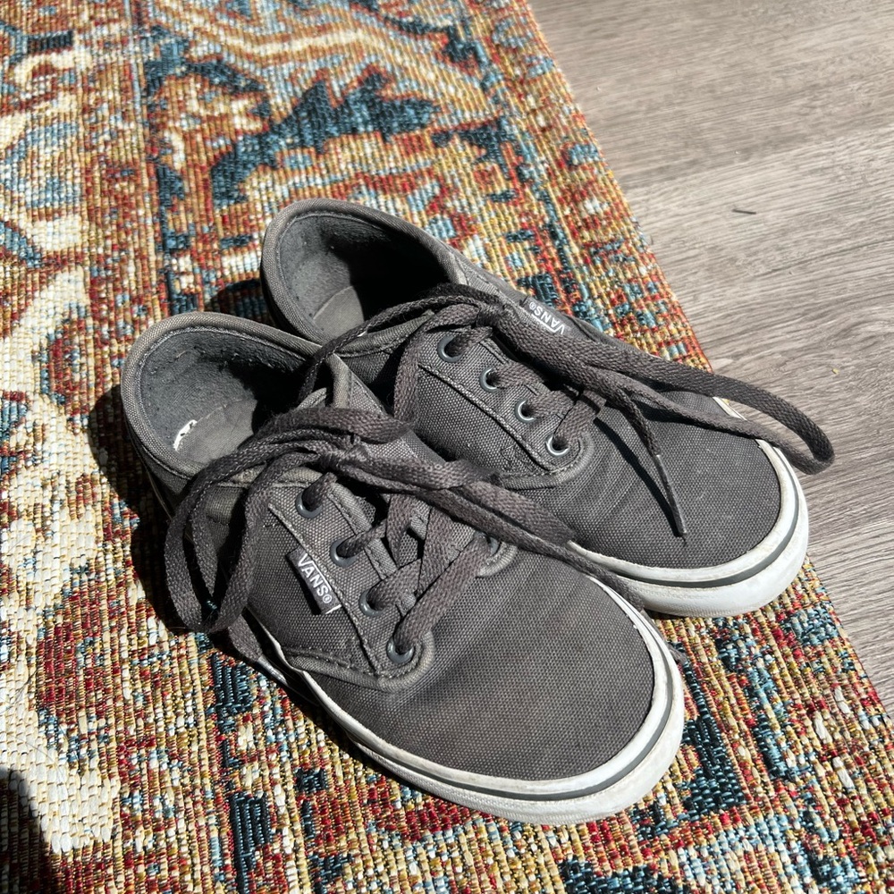 13 grey vans